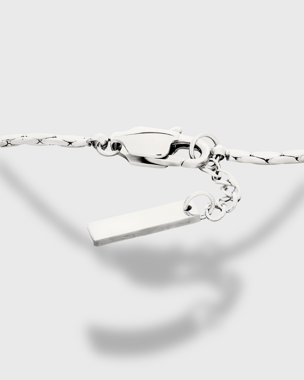 WIRE BRACELET