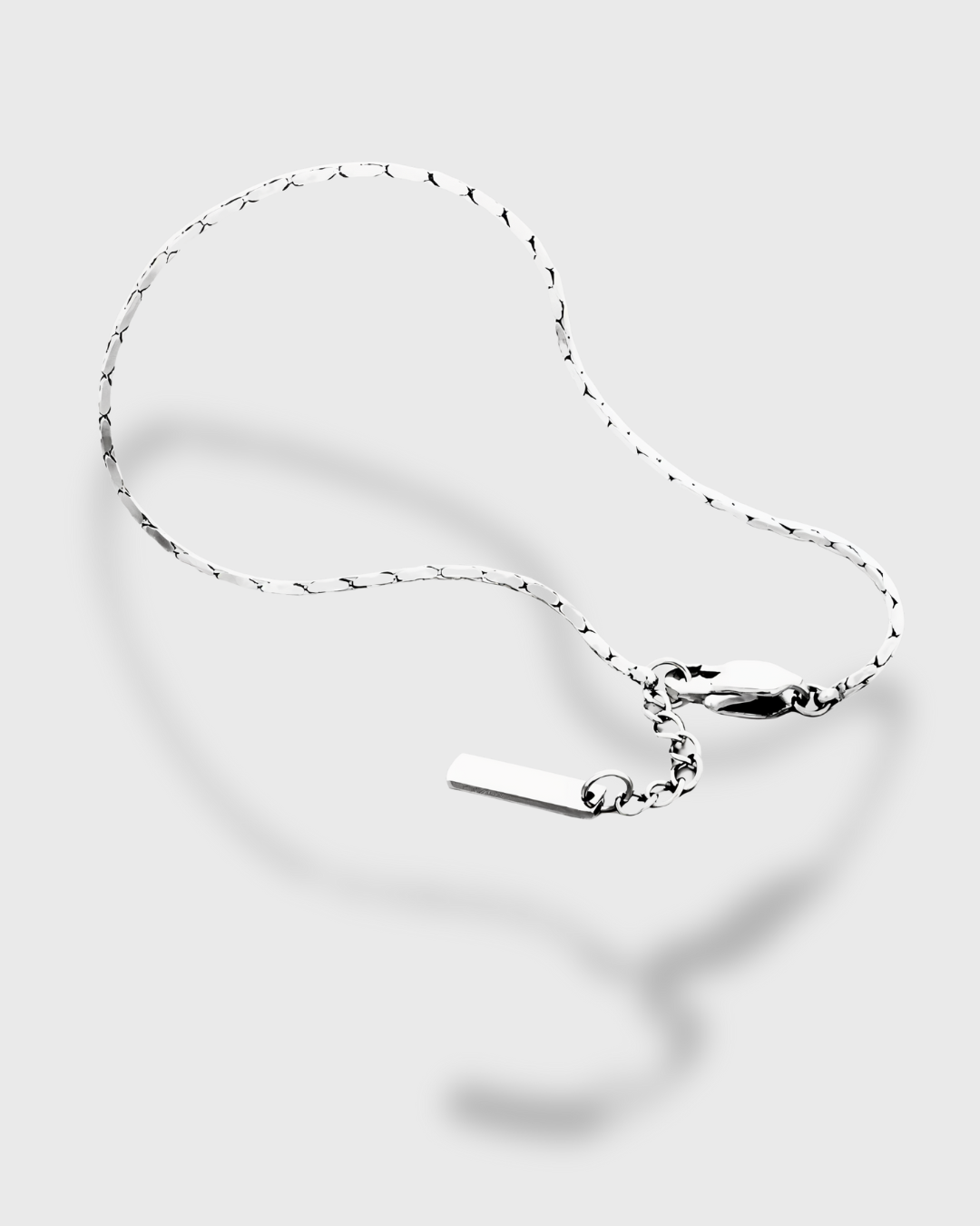 WIRE BRACELET