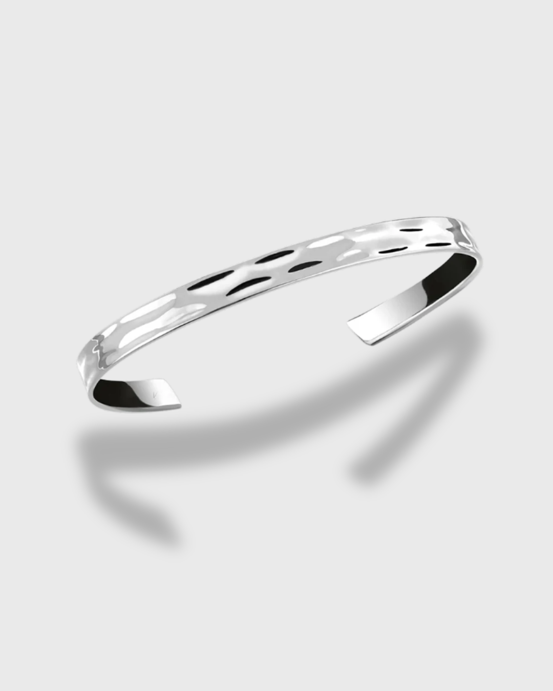 TEXTURED CUFF