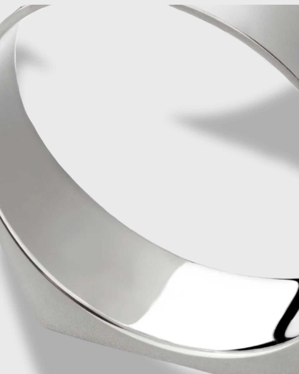 SIGNET RING