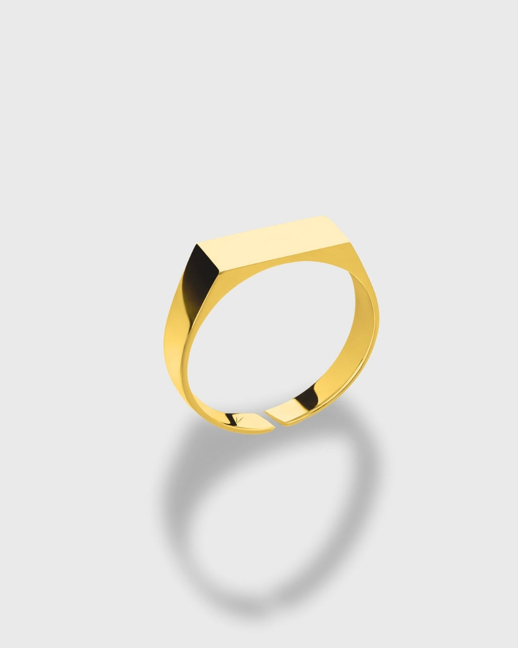 SIGNET RING