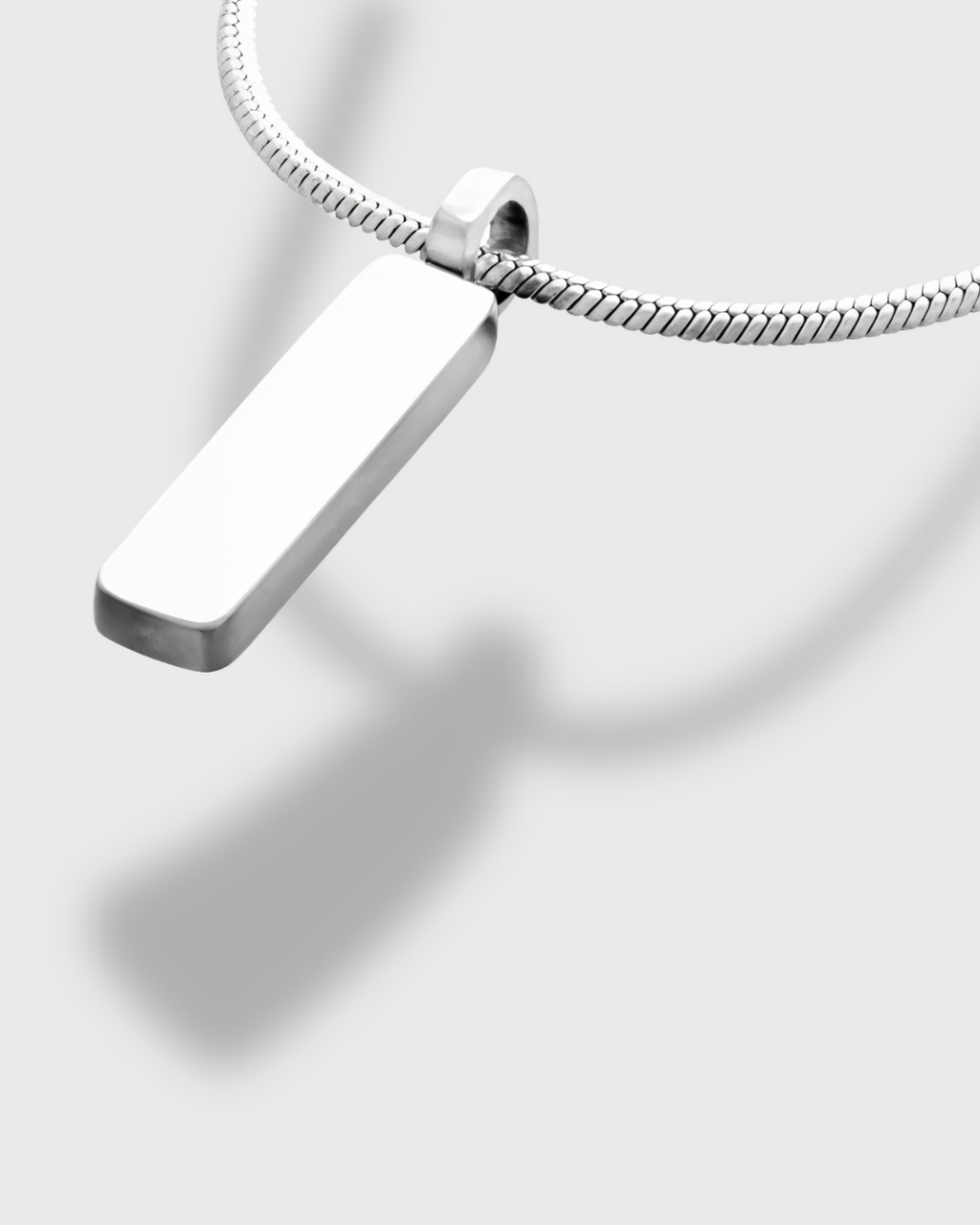 SQUARE CHAIN PENDANT