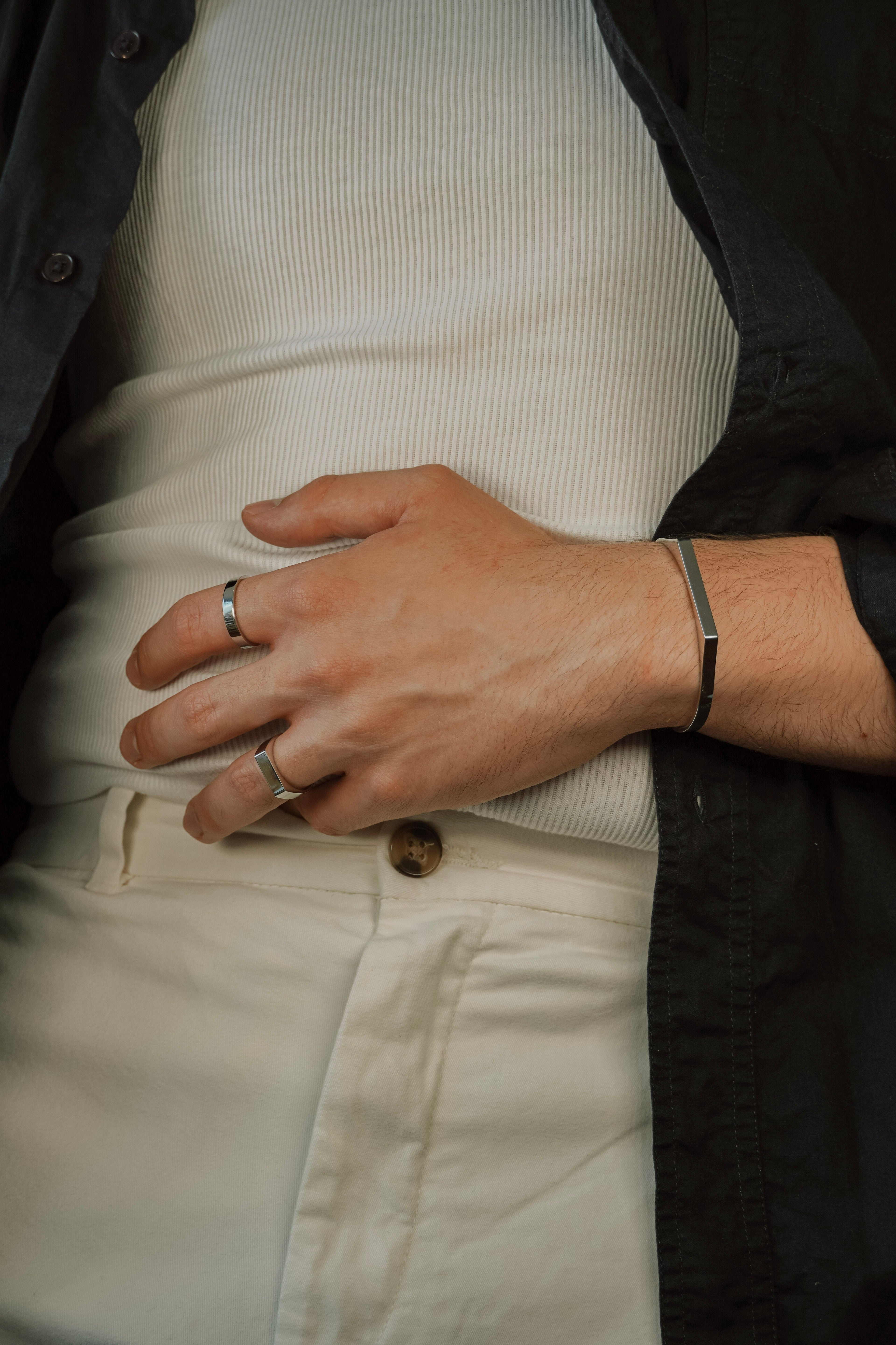 SIGNET CUFF