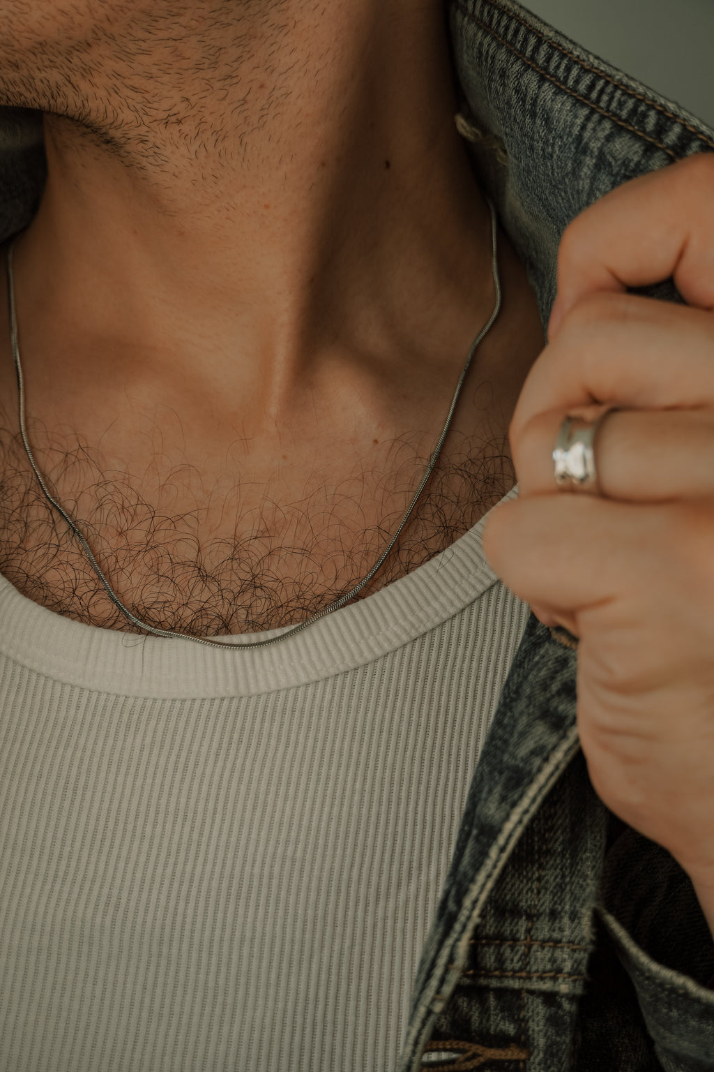 SQUARE CHAIN